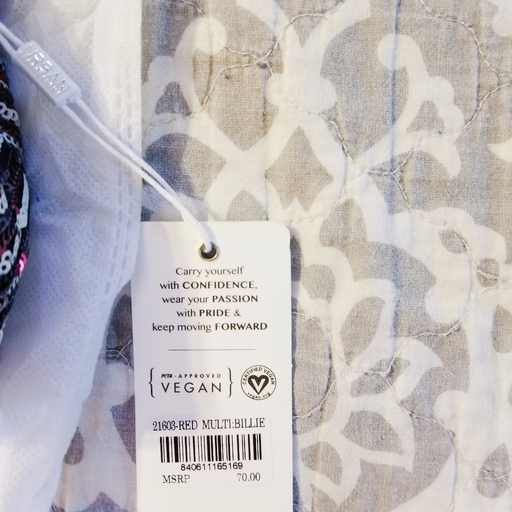 Urban Expressions | NWT Chevron Sequins Clutch - Picture 4 of 4